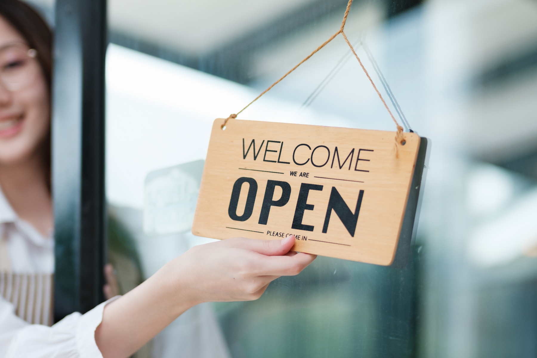 Opening a New Business? Start with These 5 Print Must-Haves
